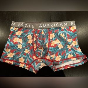 American Eagle AE trunk boxer brief underwear, XL, floral print
